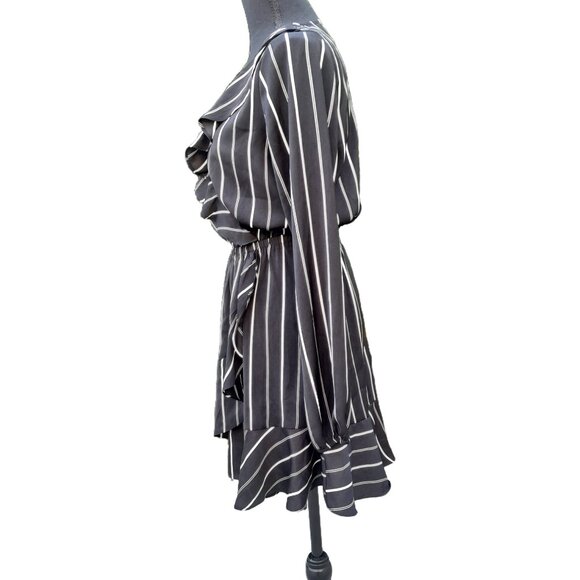 Express Striped Elastic Waist Ruffle Wrap Dress SIZE SMALL - Picture 2 of 16